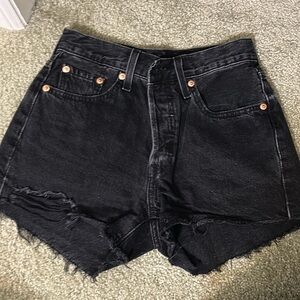 Levi's Premium 501 Original Denim Short in black size 24